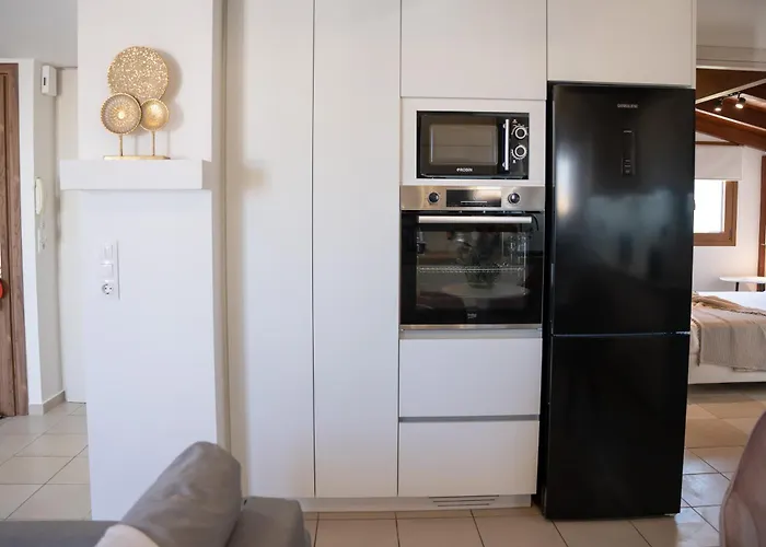 Michalis With Outdoor Jacuzzi