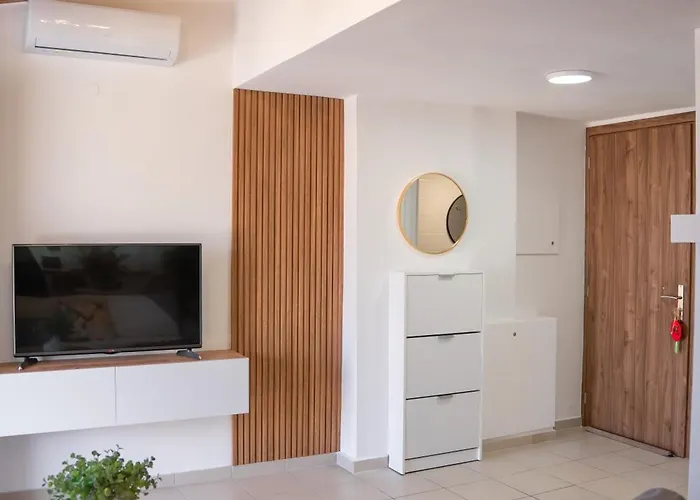 Michalis With Outdoor Jacuzzi Rethymno